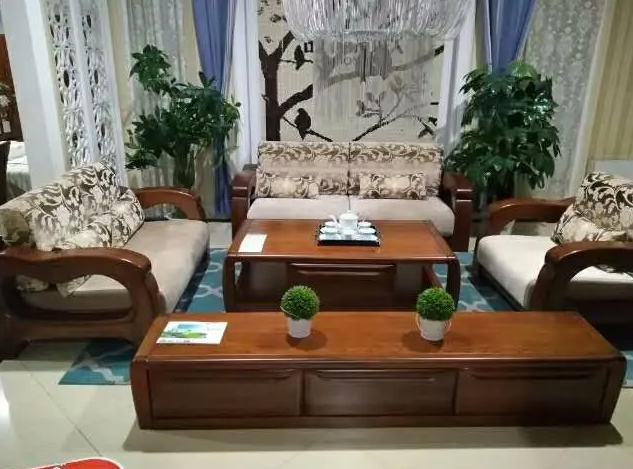 北京实木家具怎么选择，实木家具有哪些特点？